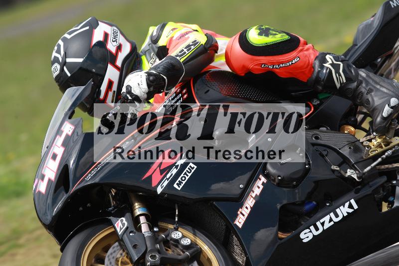 Archiv-2022/13 25.04.2022 Plüss Moto Sport ADR/Freies Fahren/404